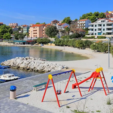 Nyaraló House With A Parking Space Marina, Trogir - 11767 Marina